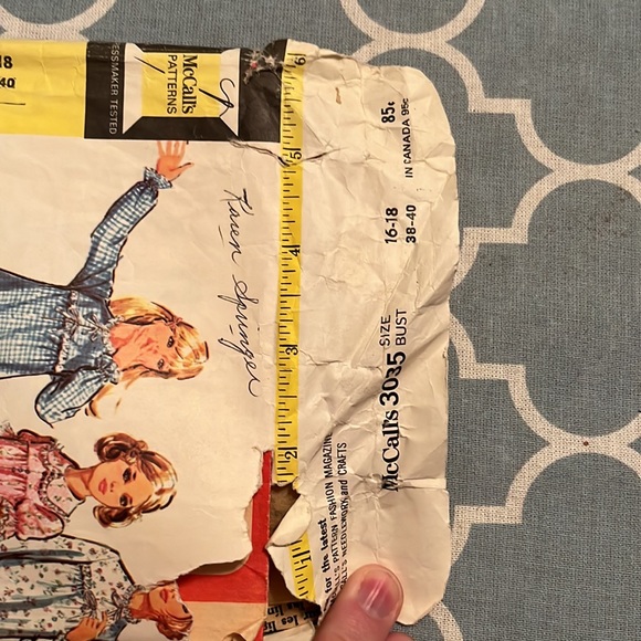 Vintage - McCall's Sewing Pattern for Women's Sleeping Gowns, #3035 - Picture 2 of 3